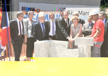 Pose de la première pierre © Mairie Aix-en-Provence